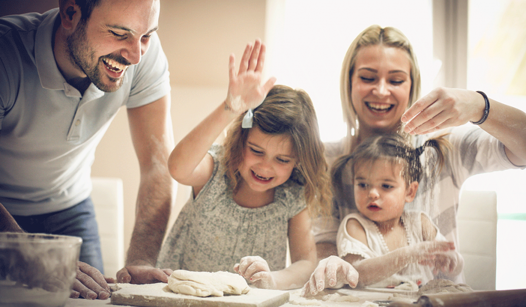 Faire cuisiner vos enfants : en quoi est-ce important ?