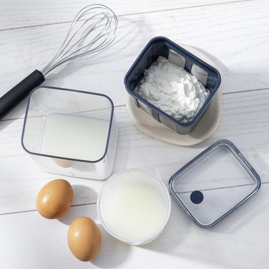 Passoire BOREALIA® pour des yaourts et fromages maison