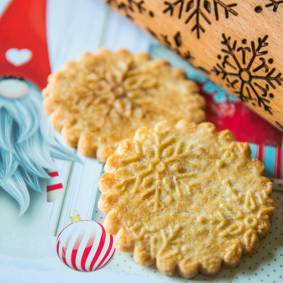 Biscuits de Noël : les meilleures recettes et astuces ! - Le Mag' Guy  Demarle